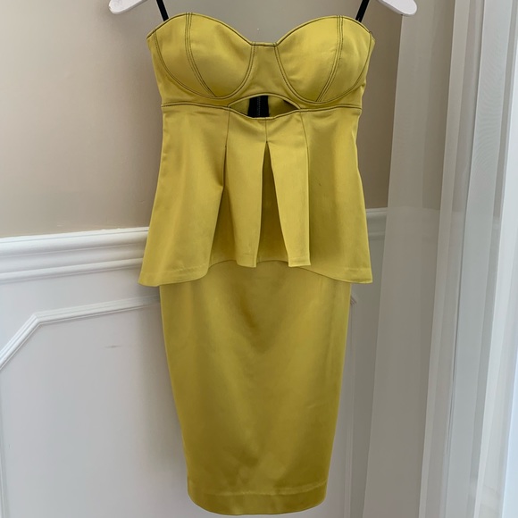 Bebe size 2 satin keyhole dress - Picture 16 of 16